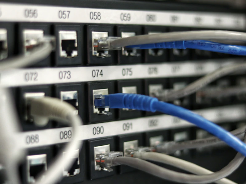 Cloud migration — zero-downtime migration with rollback capability